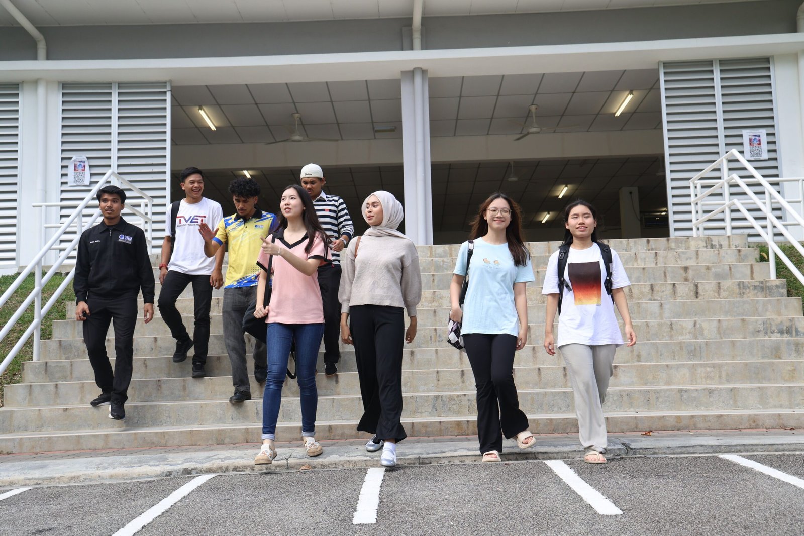 Study in Malaysia from Pakistan - international students on university campus